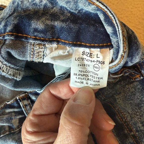 Amazon Blue Straight Leg Jeans - Picture 5 of 5